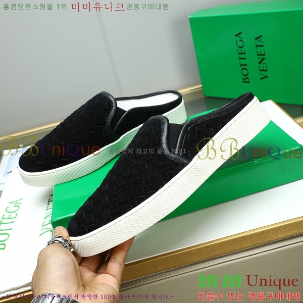  װŸ   23BV2510223-4