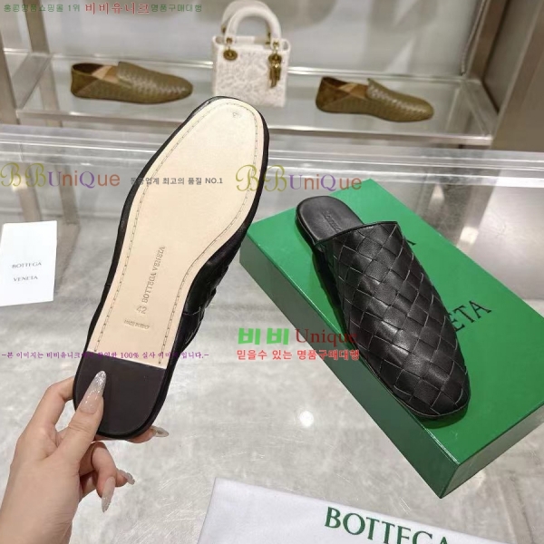  װŸ   44BV2510222-4