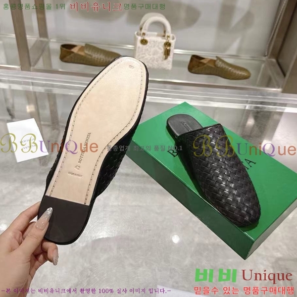  װŸ   44BV2510222-6