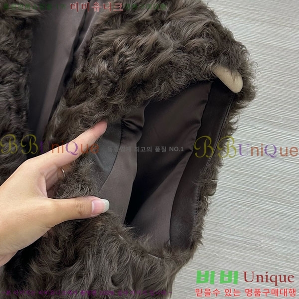  ڷ ġڸ þ    BC1247433-4