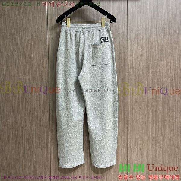  ũ  CH426860