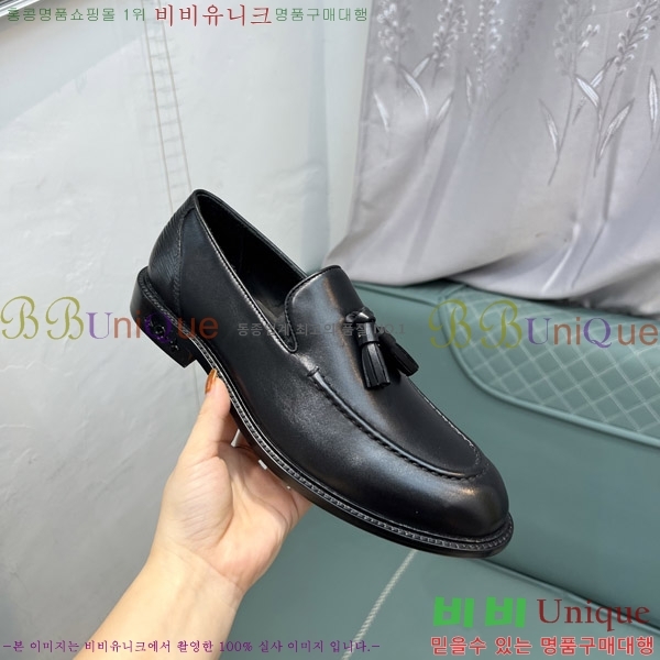  ̺  L0744-6