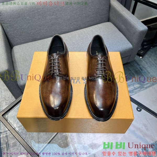  ̺  L0744-3