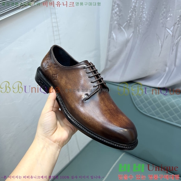  ̺  L0744-3