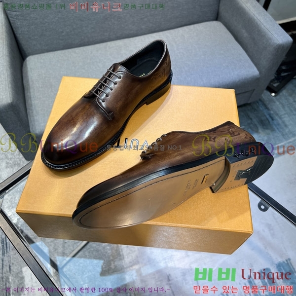  ̺  L0744-3