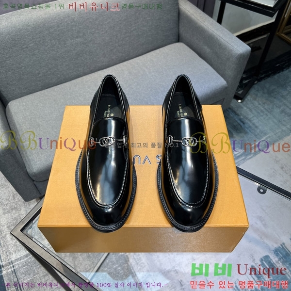  ̺  L0744-2