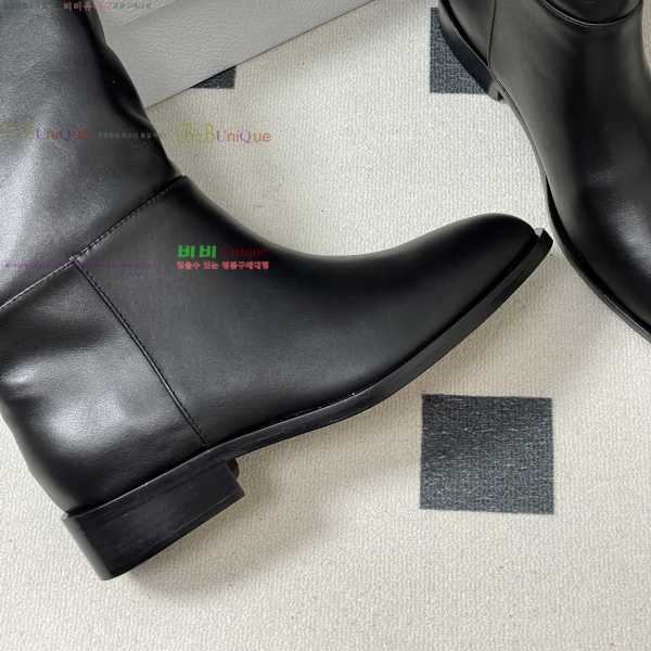   D-Town   56D25101810-1