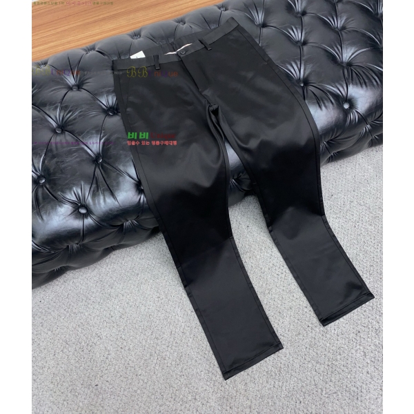  * ư  15BU25103026-1