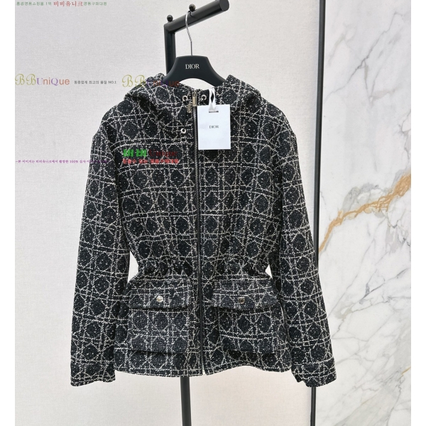  * Ŭ ĵ  31DR2510286-1