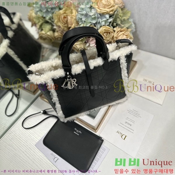 #  þ ̵ M2821-900