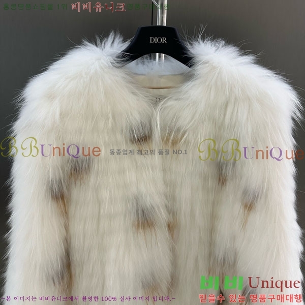   þ   DO3453430-29