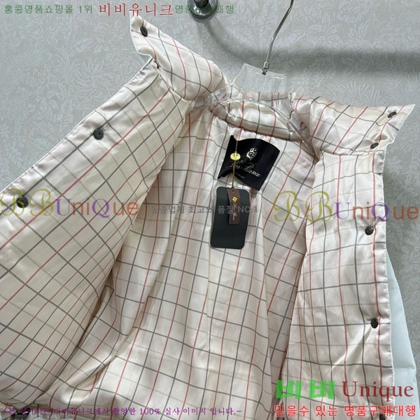  η** ٿ е LP1453408-8