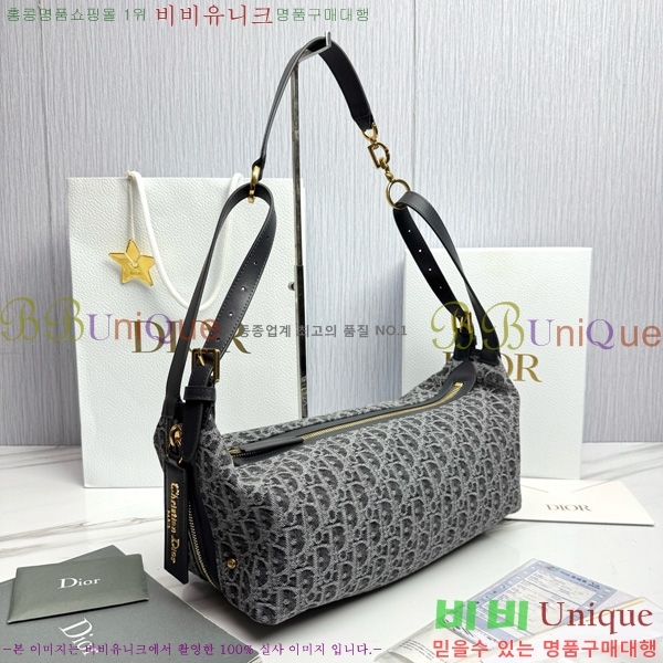 # D-Journey ̵/ M2417UT-2002