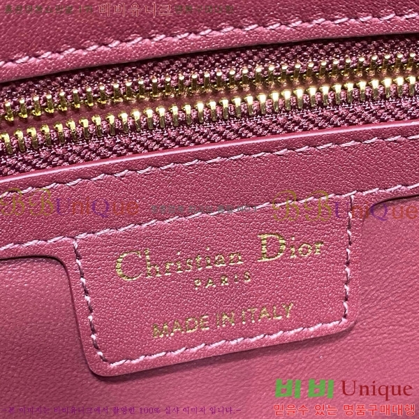 # ٺ  žڵ M0737-102