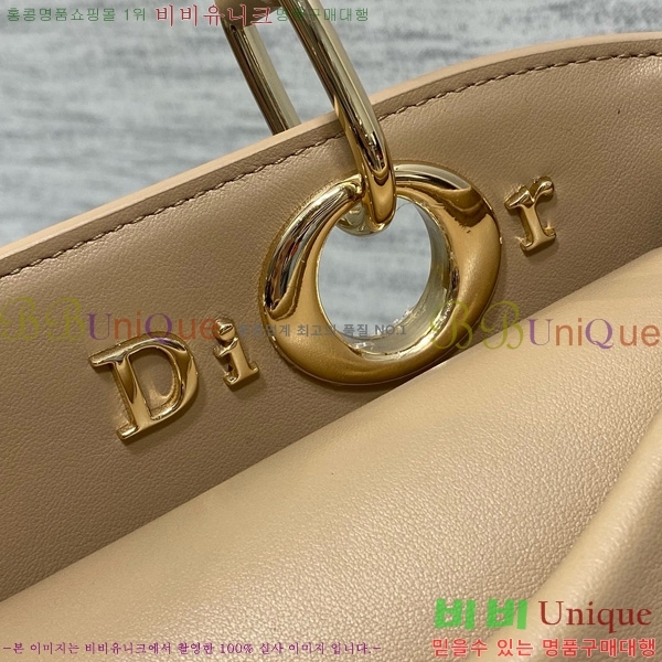 # ٺ  žڵ M0737-104