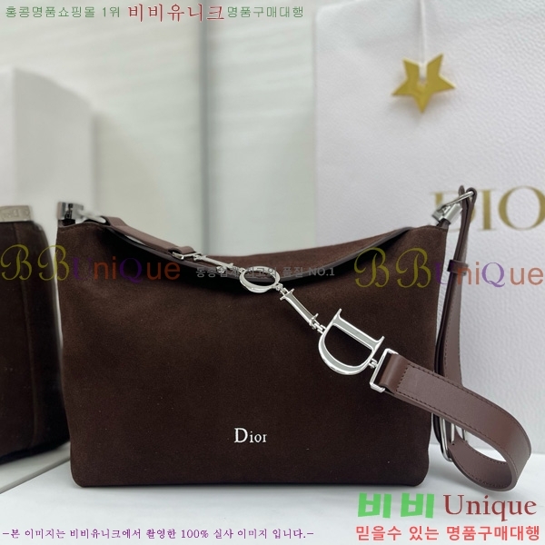 # ʼ ش JONATHAN ANDERSON ȣ M856324-4