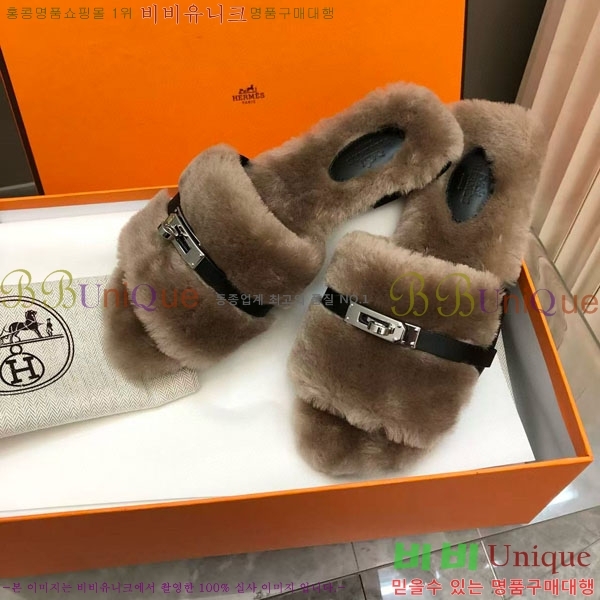 ޽   þ  W861000-1