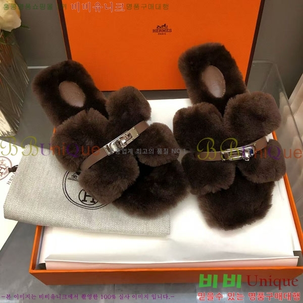 ޽   þ  W861001-3