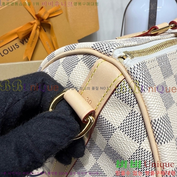 #̺ ǵ ݵѸ 30 Ʈ M40952-101