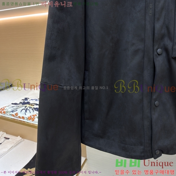  *  ̵  36DR2318108-2