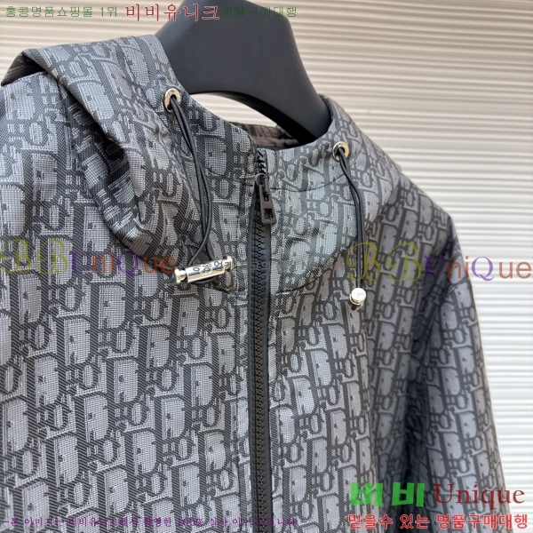  * ũ ĵ  33DR4227857-1