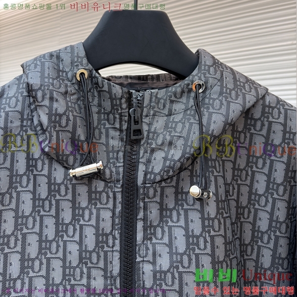  * ũ ĵ  33DR4227857-1