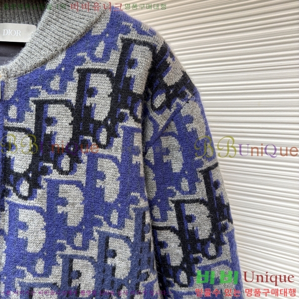  * ũ    33DR2331571-1