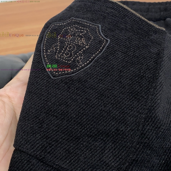  * ġ*   17BC2511284-1