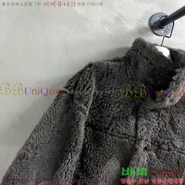  ̿̿ þ   MIU42302-5