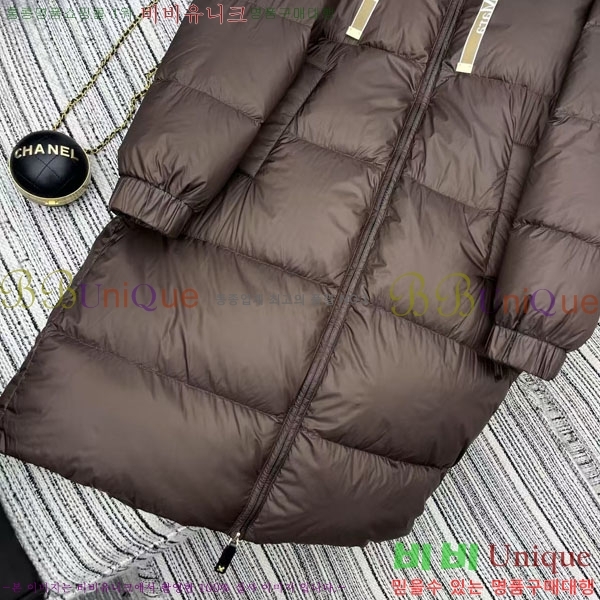  **  ٿ е MAX2345302-4