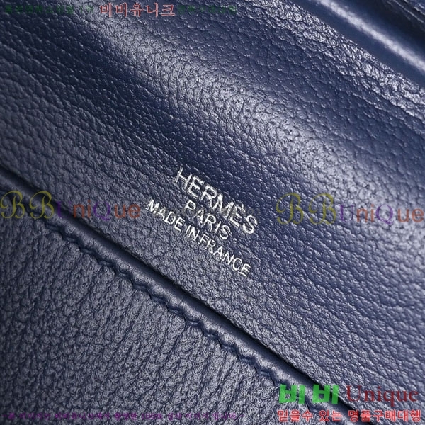 #޽  ٵ   H085735-104