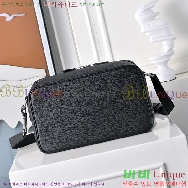 #޽  ٵ   H085735-101