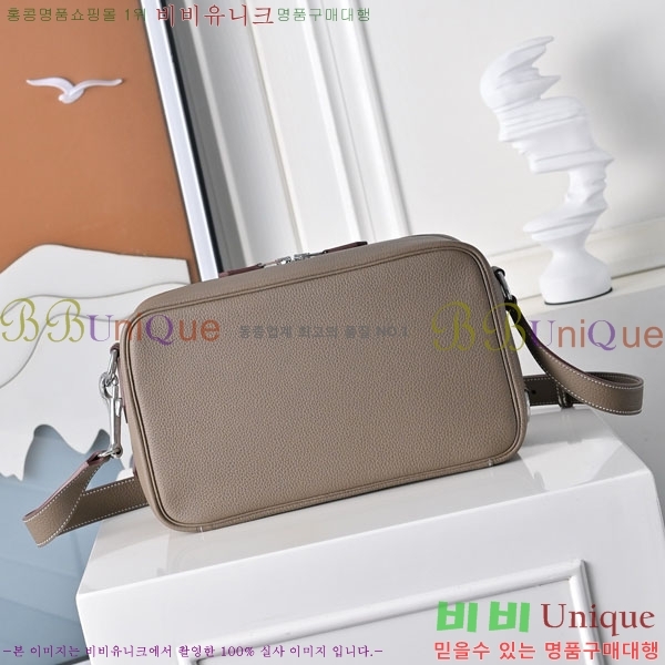 #޽  ٵ   H085735-102